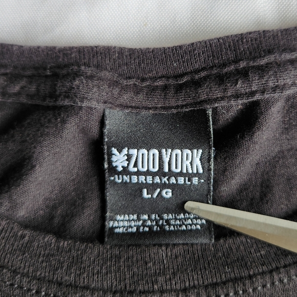 Zoo York Unbreakable Skateboard Crew Punk Black L Graphic Print Crewneck T-Shirt - Picture 3 of 6